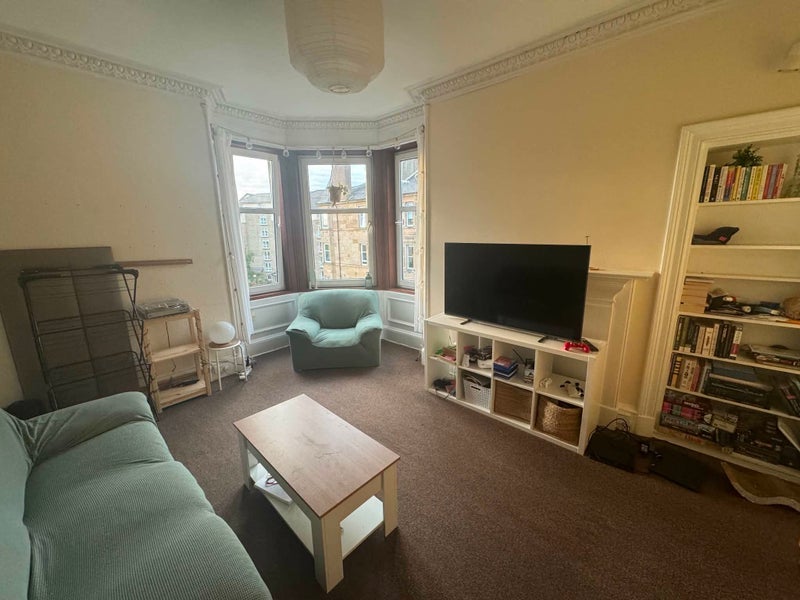 Room Roseburn Drive in City of Edinburgh