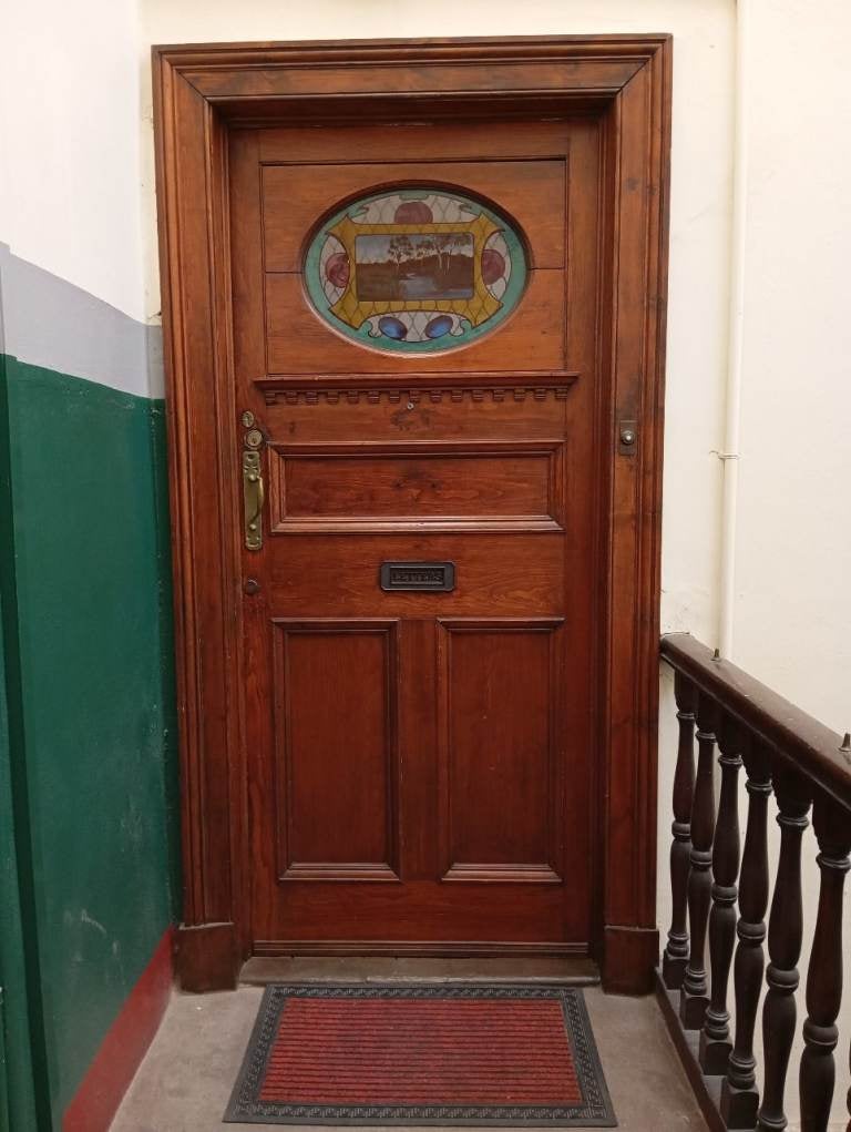 Flat Novar Drive in Glasgow