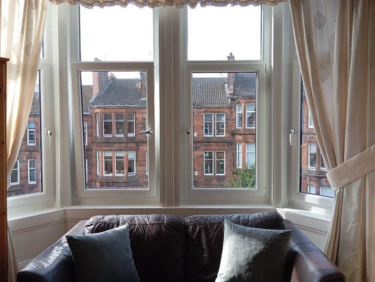 Flat Novar Drive in Glasgow