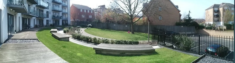 Flat Friern Barnet Road in Greater London