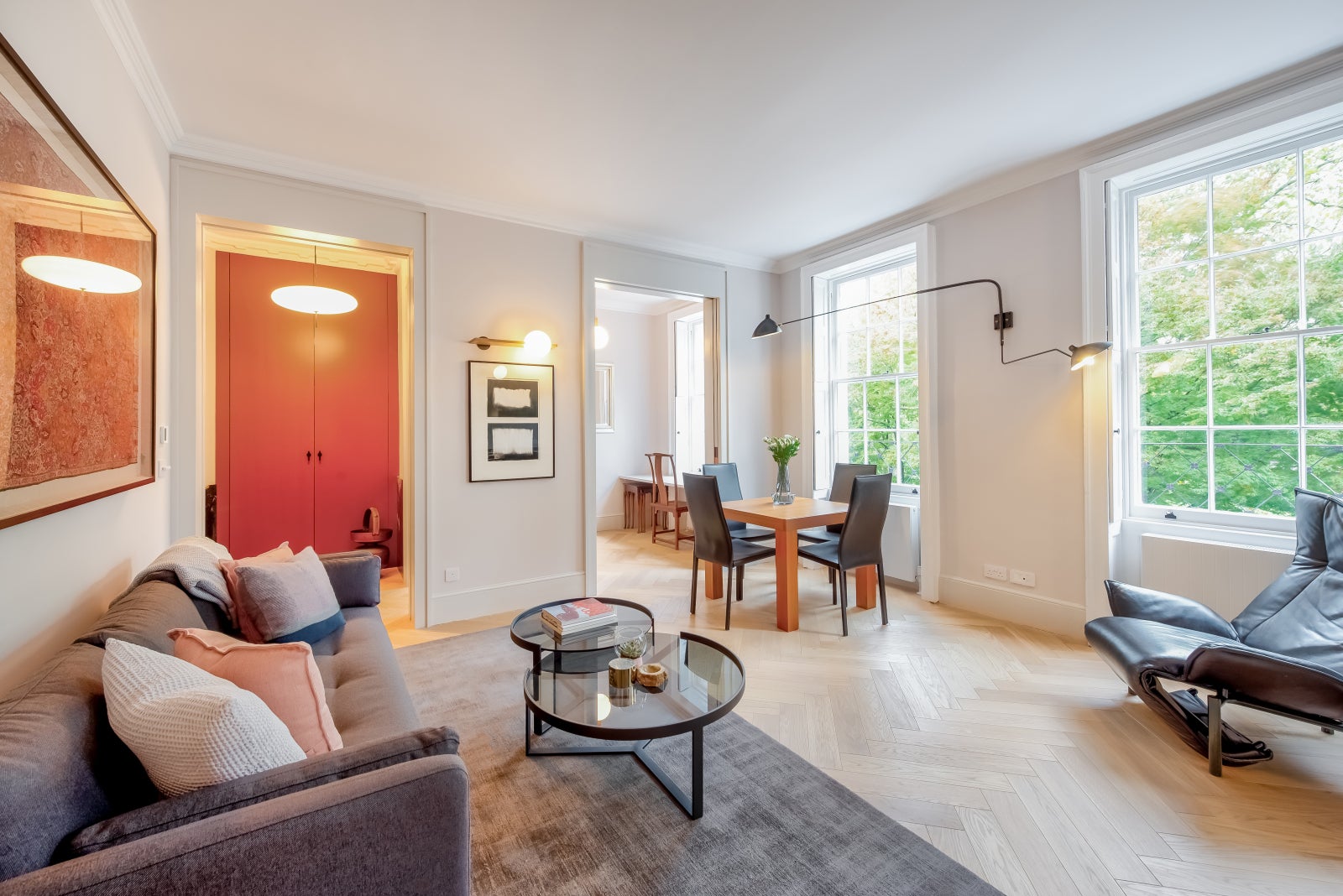 Flat Highbury Terrace in Greater London