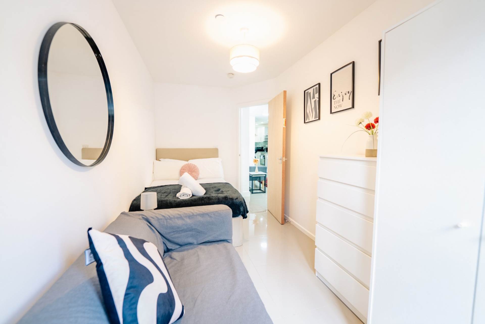 Flat Colum Place in Cardiff