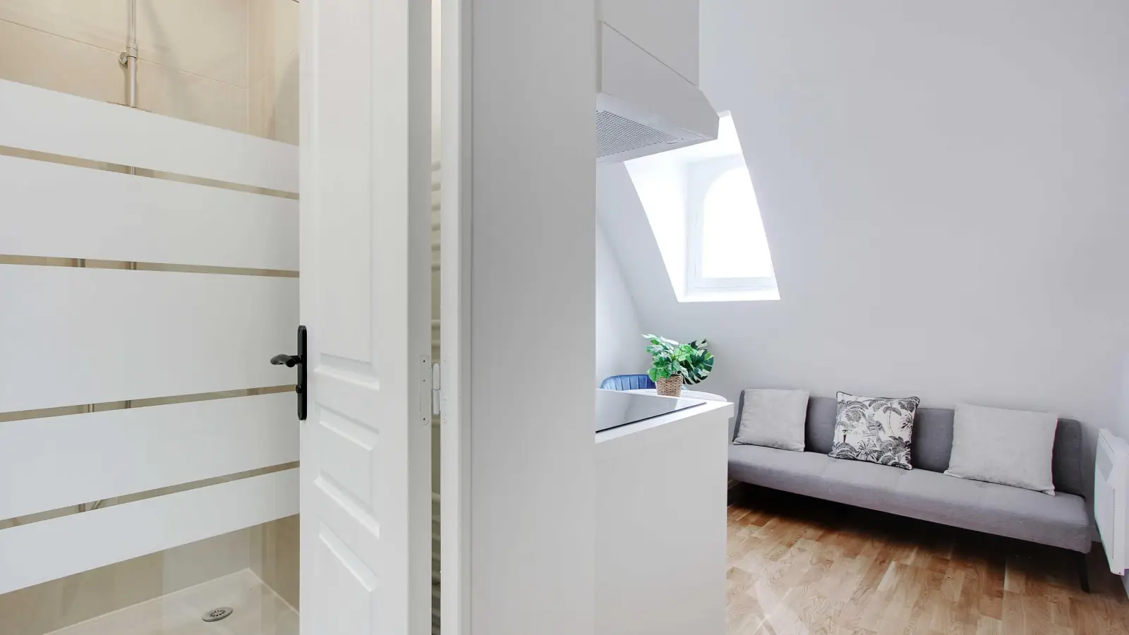 Flat Rue Saint-Didier in Paris