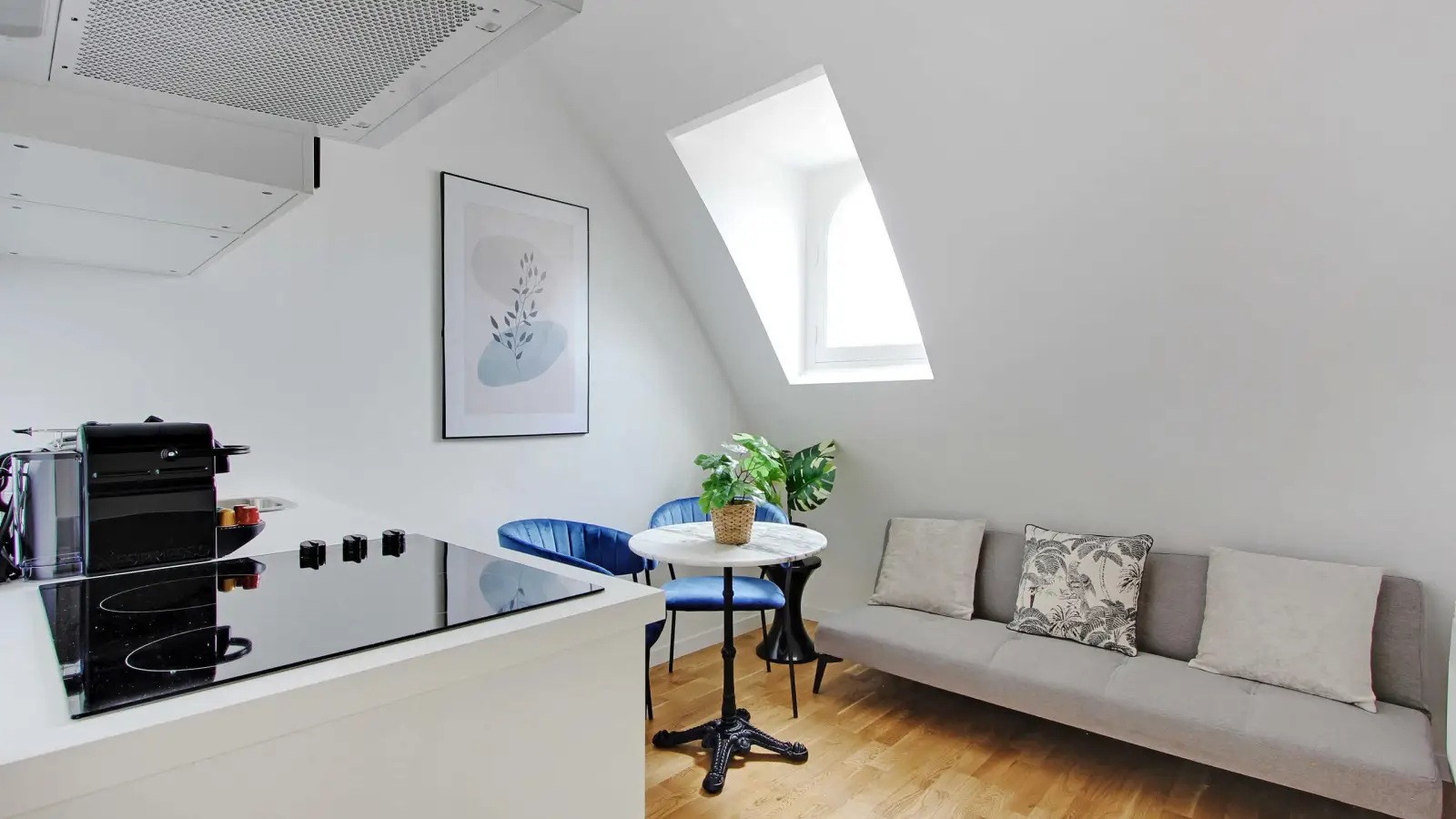 Flat Rue Saint-Didier in Paris