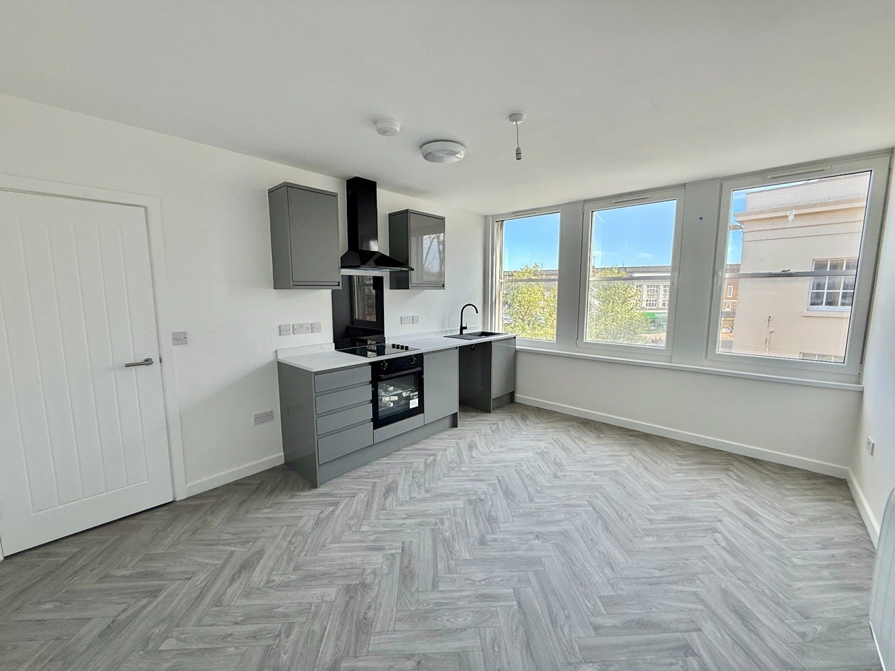 Flat Market Place in Mansfield Woodhouse