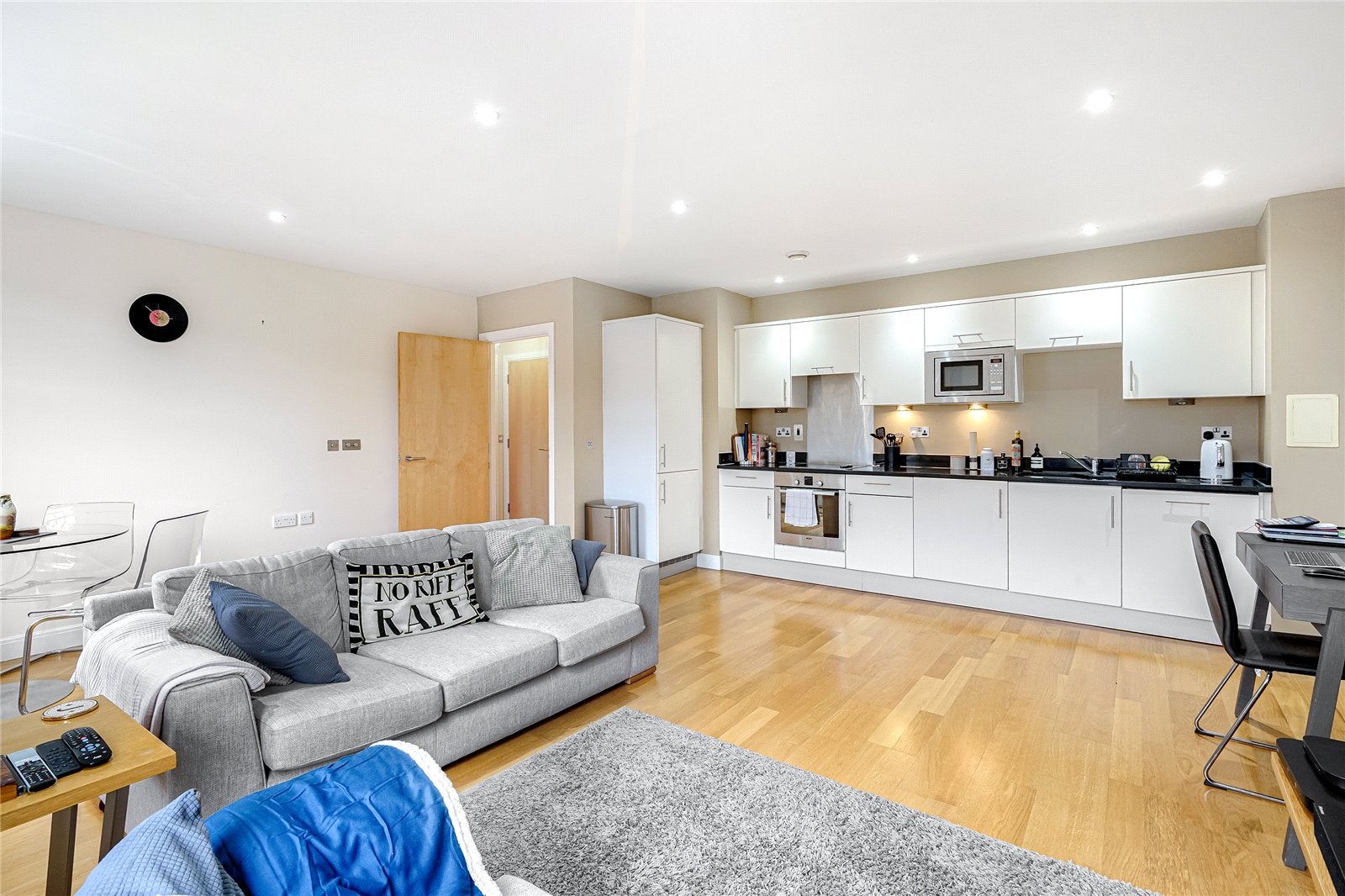 Flat Clapham Common South Side in Greater London