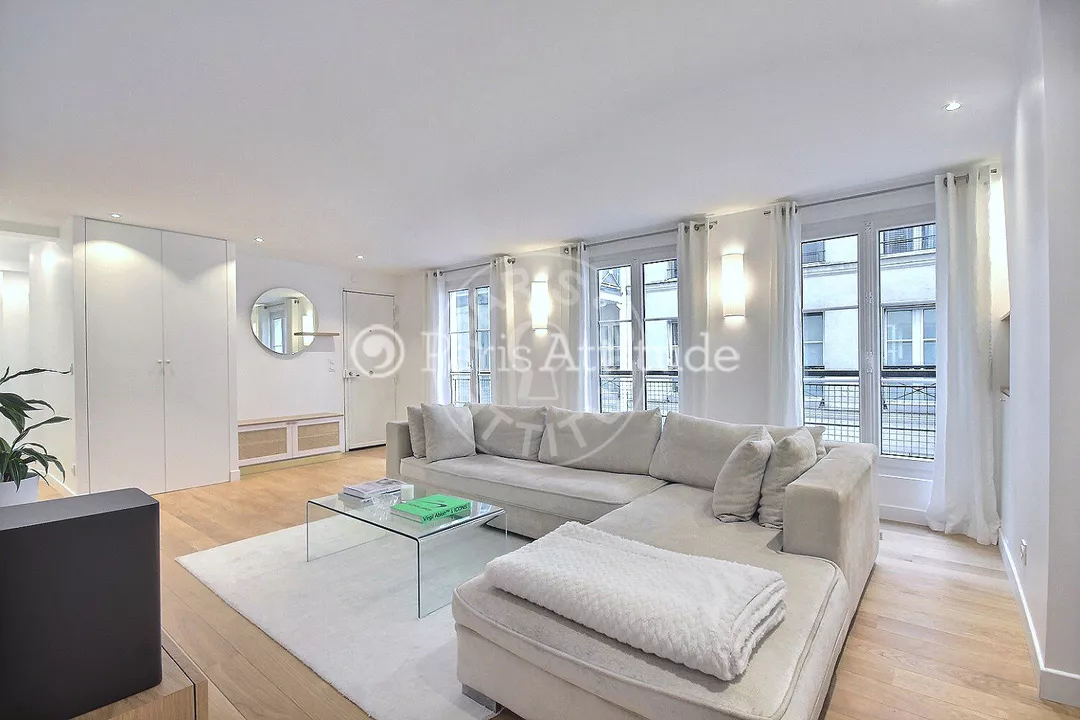 Flat Rue Saint-Georges in Paris