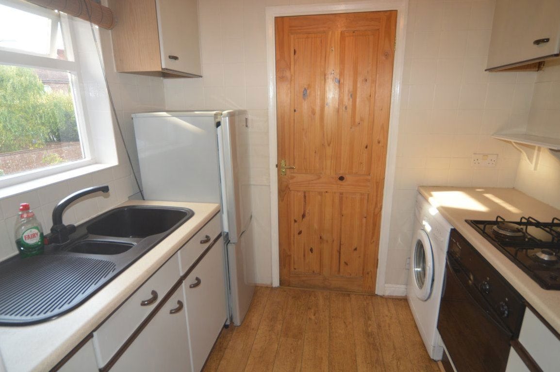 Flat Hatfield Road in St Albans