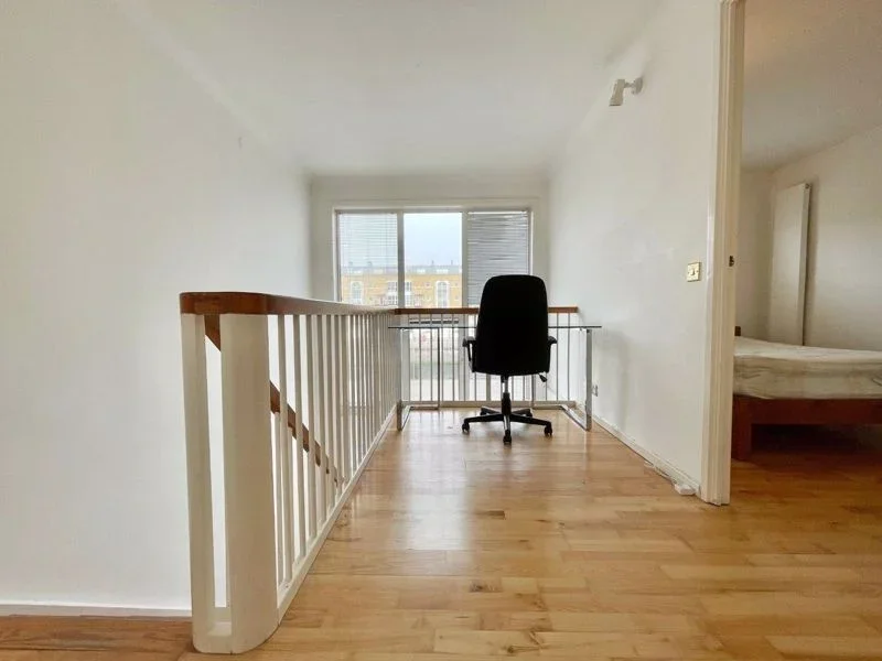 House Greenland Passage in Greater London