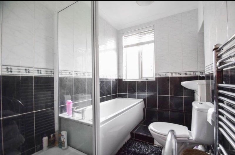 Room Weymouth Terrace in Greater London