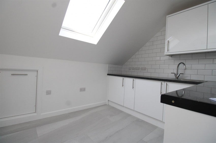 Flat Padholme Road in Peterborough