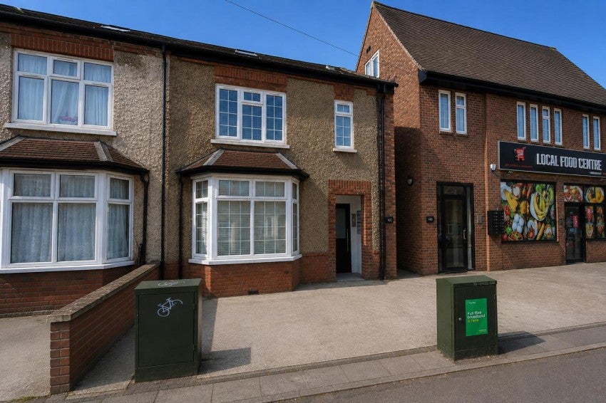 Flat Padholme Road in Peterborough