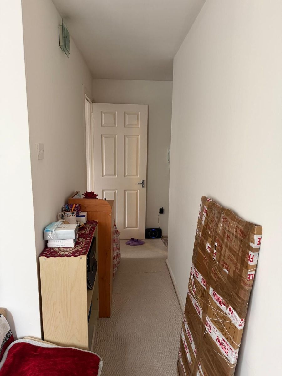 Flat Upton Close in Greater London