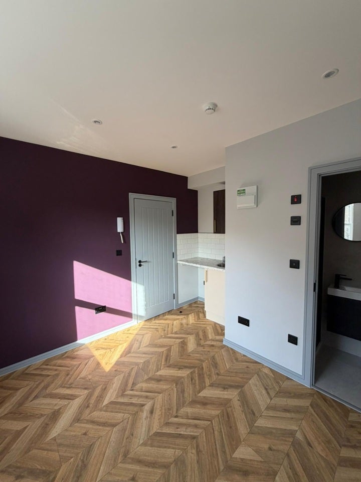 Flat Southwell Road in Greater London