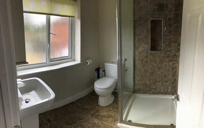 Room Hermitage Road in Metropolitan Borough of Solihull