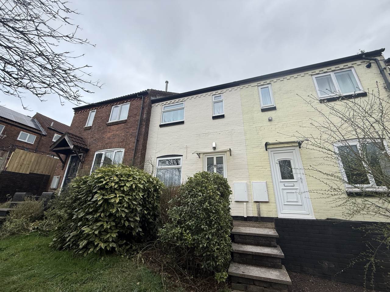 House Twmbarlwm Close in Risca