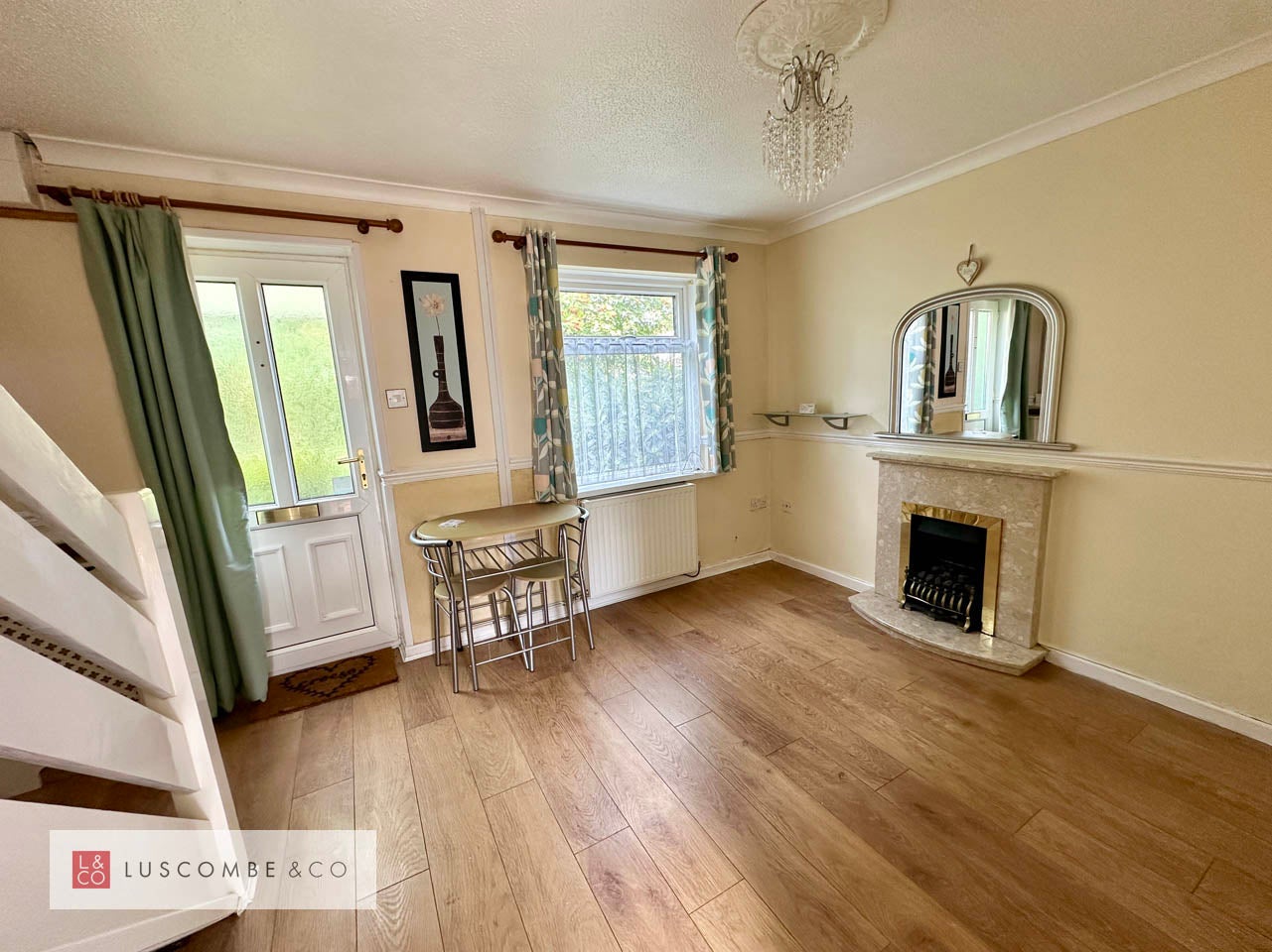 House Twmbarlwm Close in Risca
