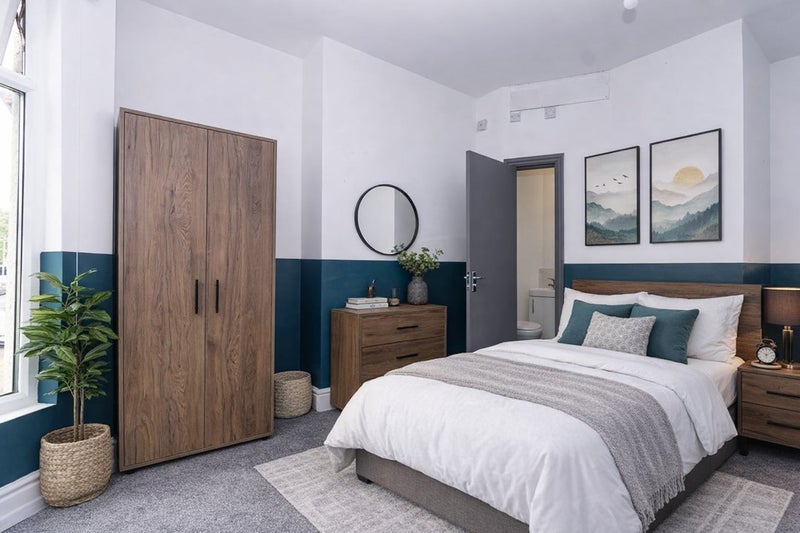 Room Colebrooke Road in Liverpool