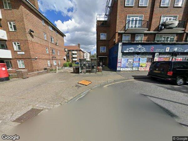 Room Camberwell Road in Greater London