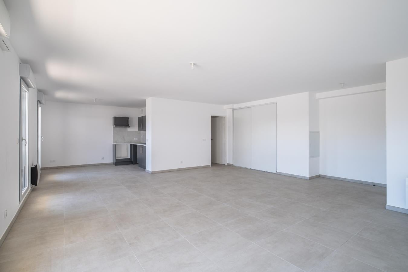 Flat Avenue Aristide Briand in Roquebrune-Cap-Martin