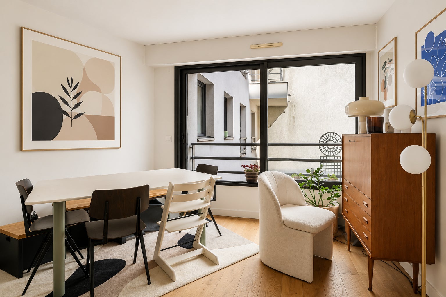 Flat Rue Dulong in Paris