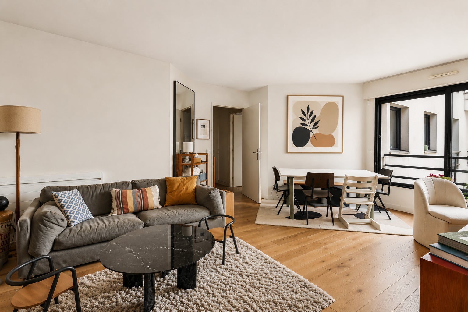 Flat Rue Dulong in Paris