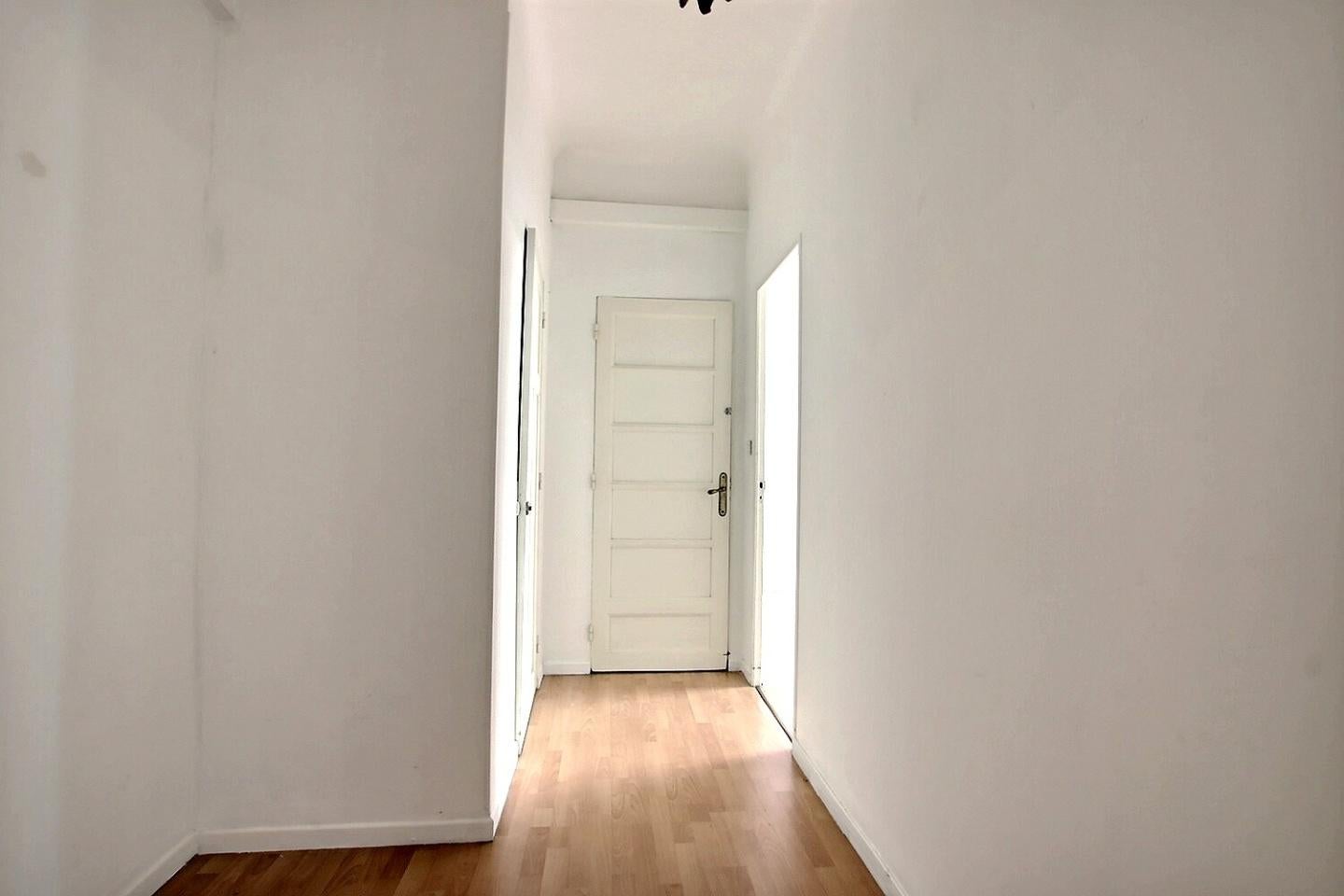 Flat Rue du Rempart in Marseille