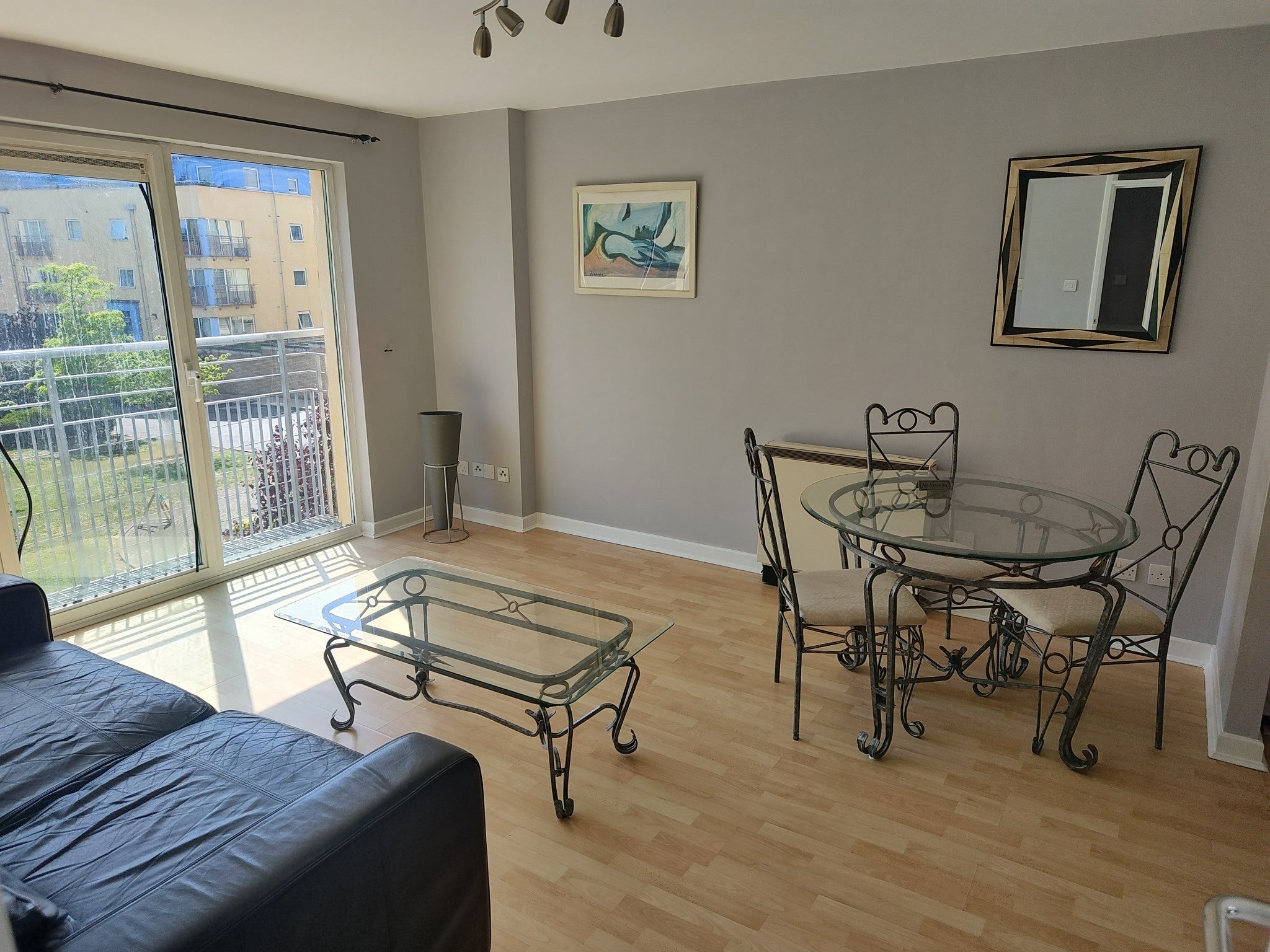 Flat Premiere Place in Greater London