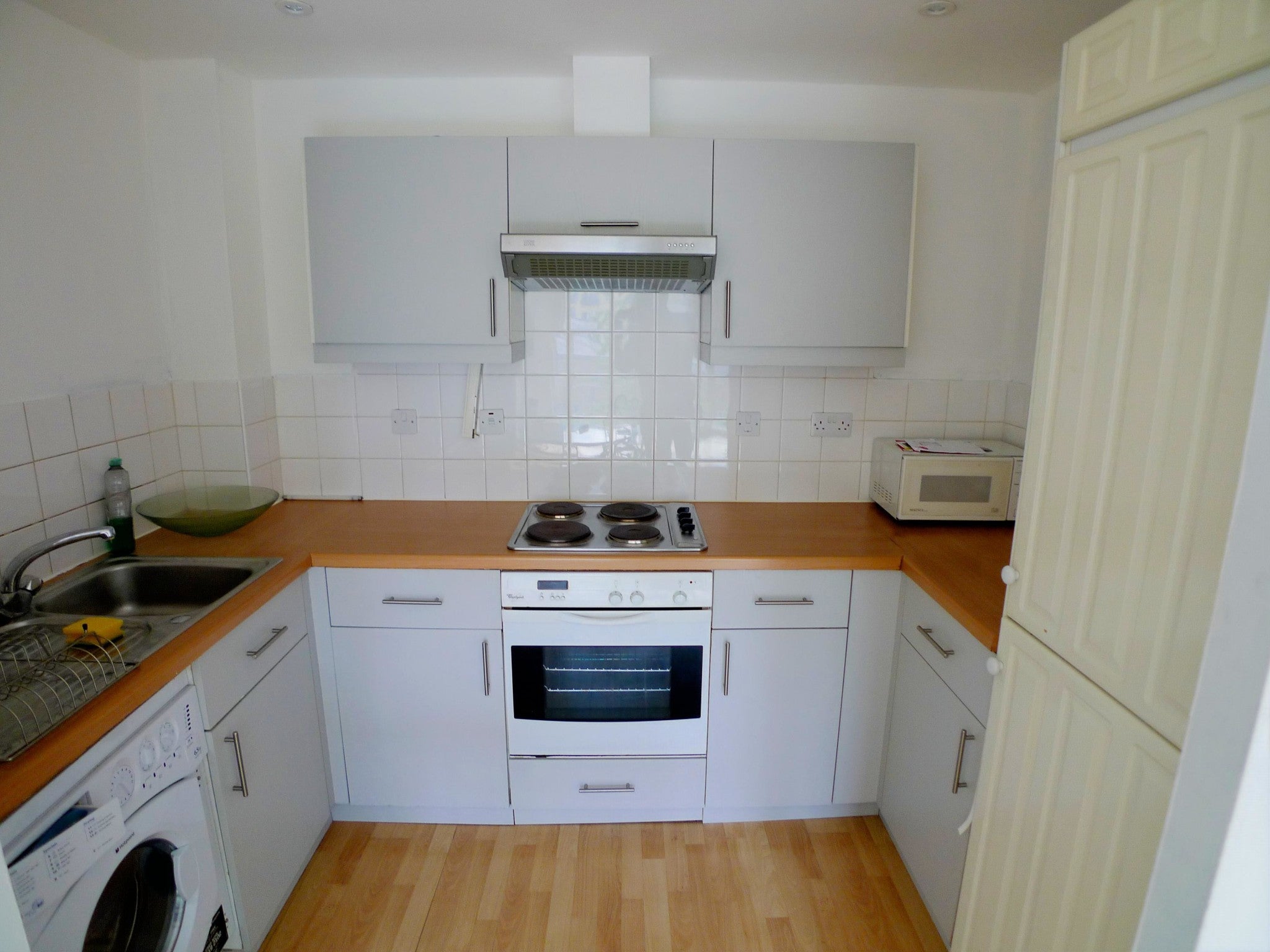 Flat Premiere Place in Greater London