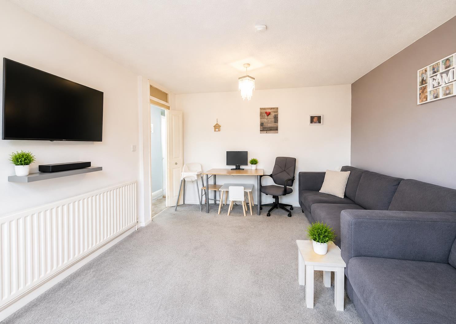 Flat Howard Agne Close in Dacorum