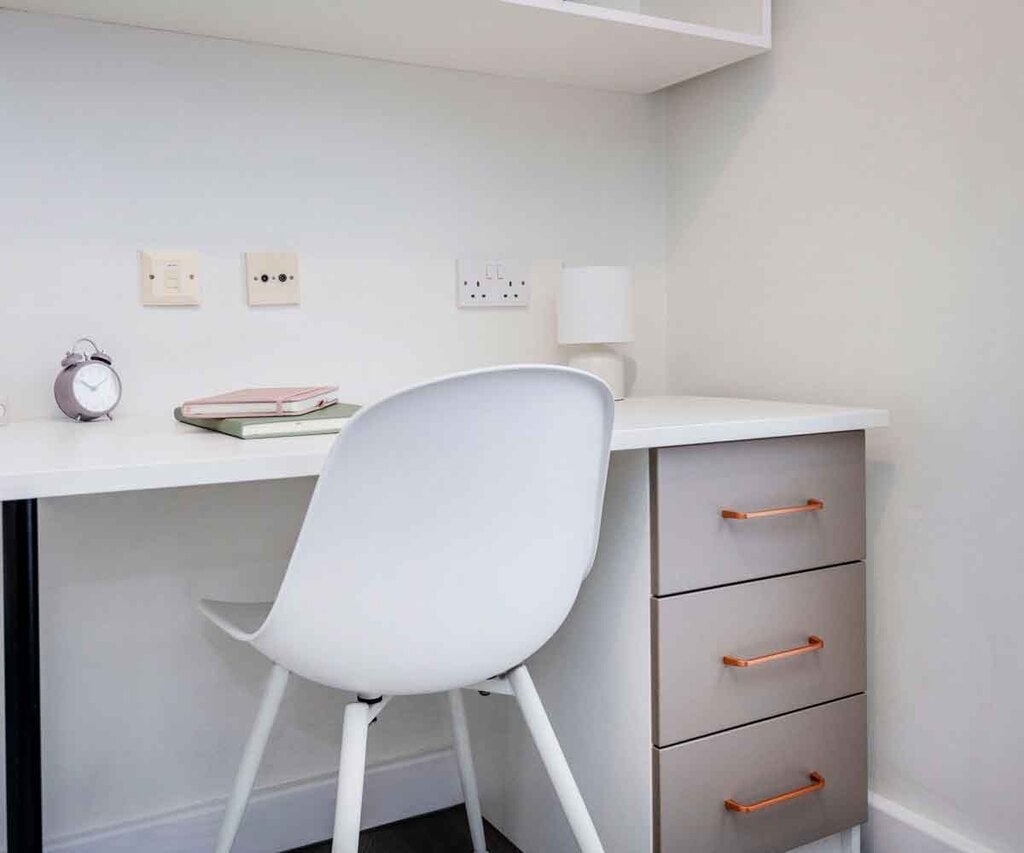 Room Green Lanes in Greater London