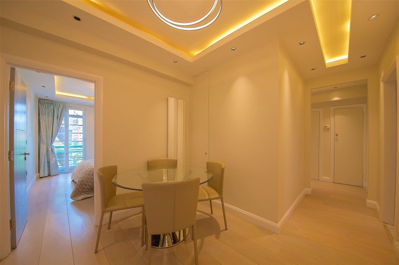 Flat Marylebone Road in City of Westminster