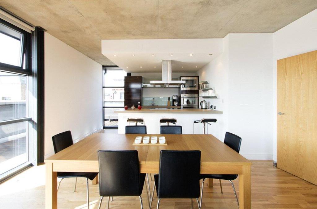 Flat New Inn Broadway in Greater London