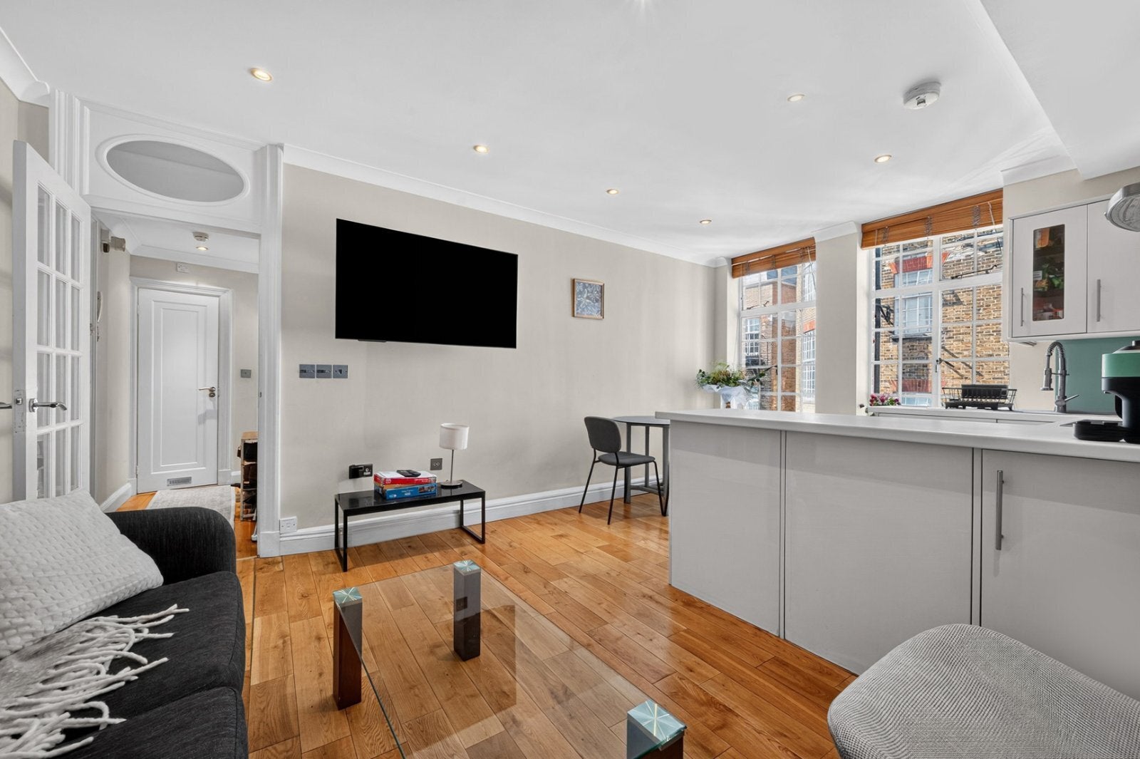 Flat Hallam Street in City of Westminster