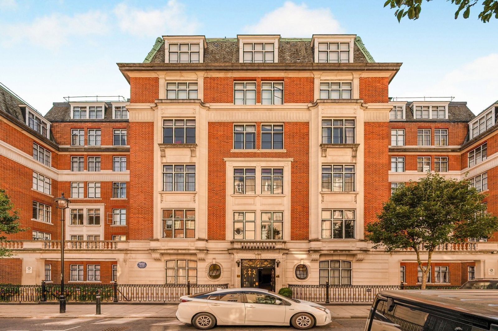 Flat Hallam Street in City of Westminster