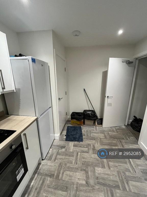 Room George Street in Newcastle-under-Lyme