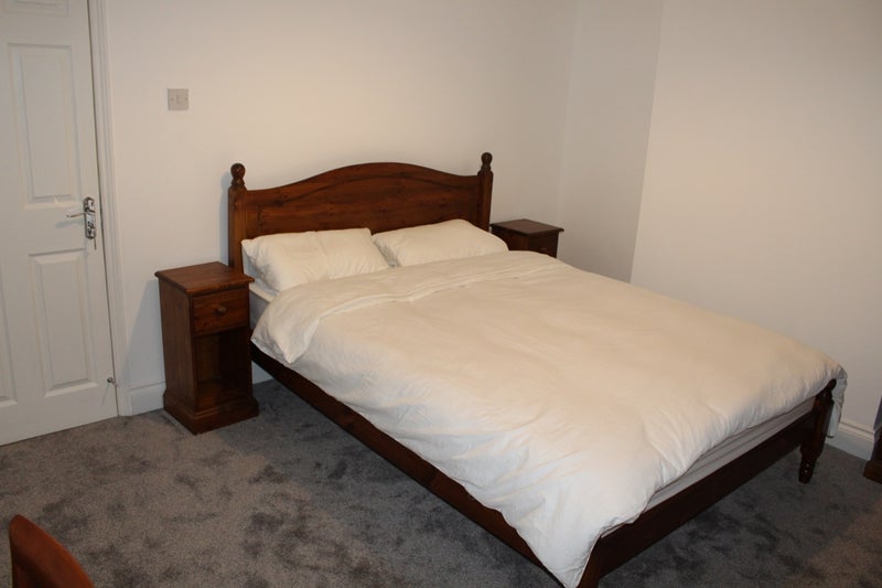Room Durham Road in Greater London