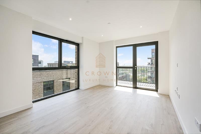 Flat Woodberry Down in Greater London