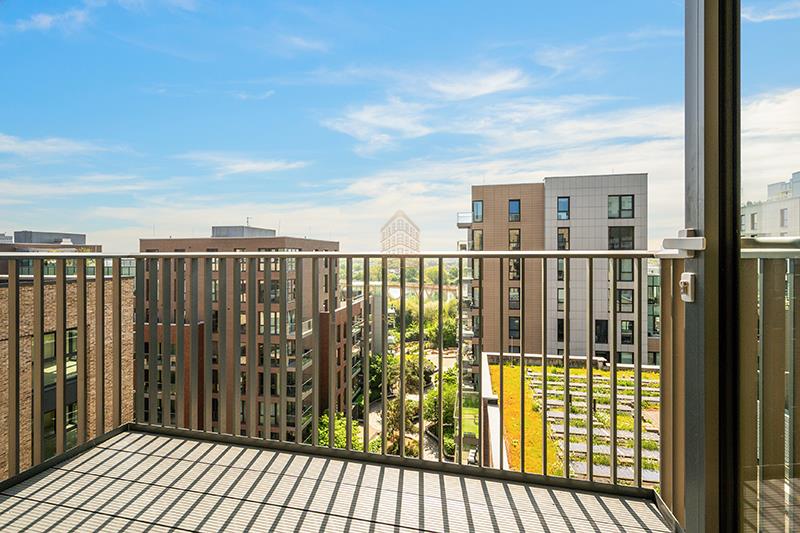 Flat Woodberry Down in Greater London