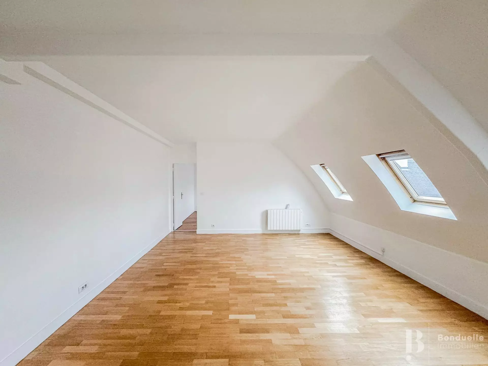 Appartement Rue La Boétie à Paris