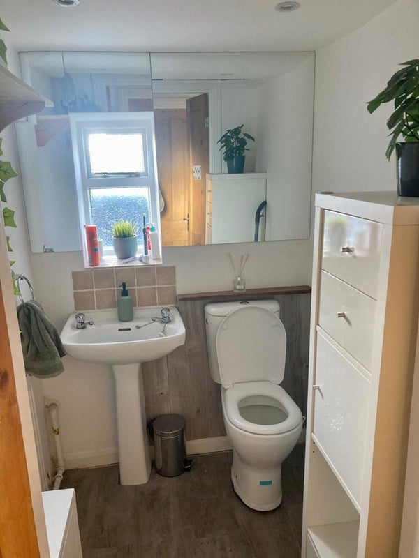 Room Perham Road in Greater London