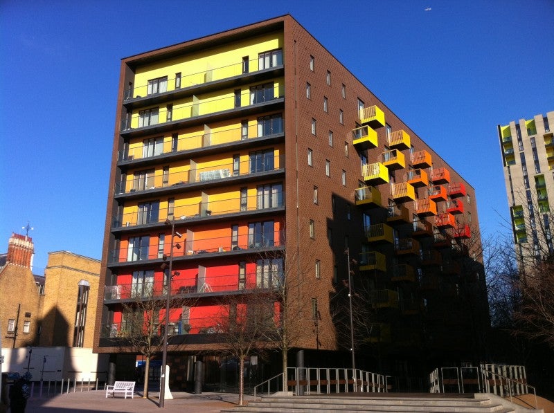 Flat Clockhouse Avenue in Greater London
