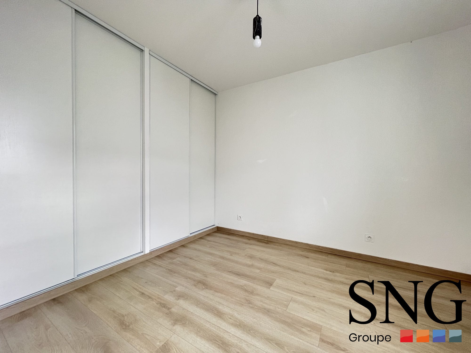 Flat Rue Edmond Rostand in Toulouse