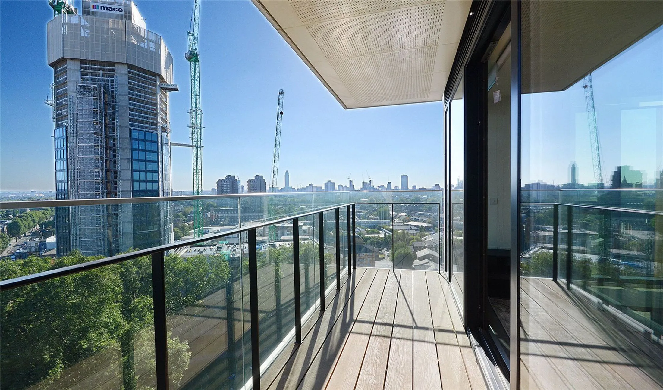 Flat St. Gabriel Walk in Greater London
