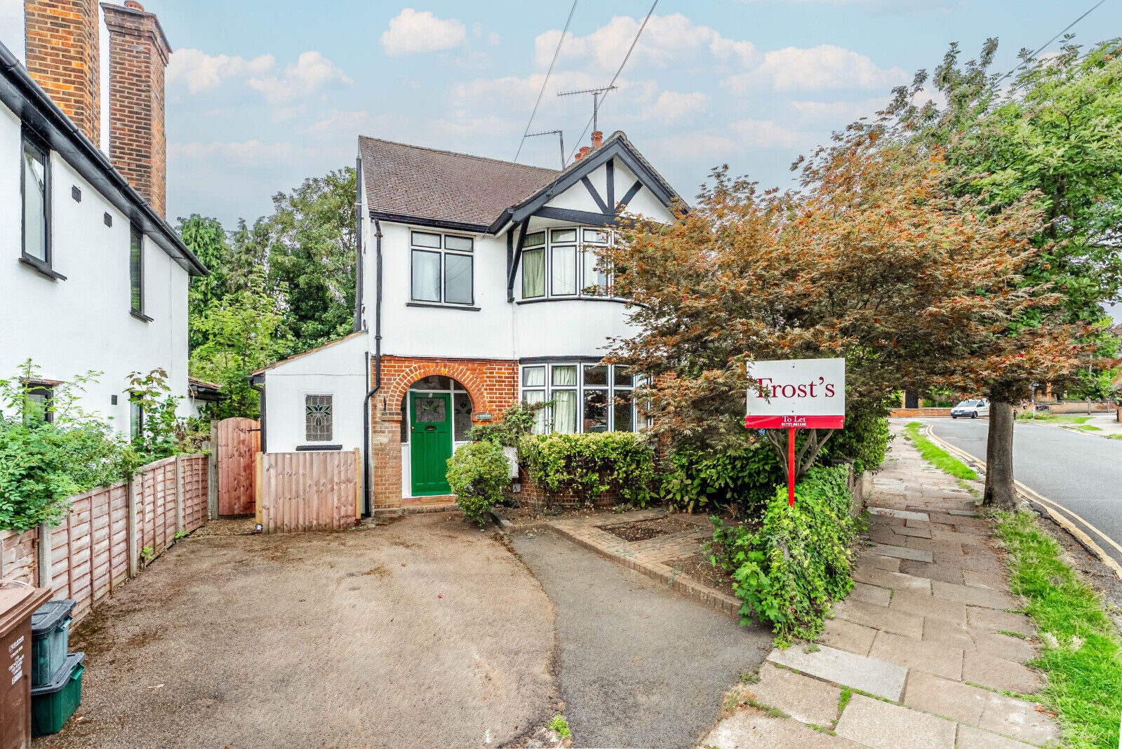 House Flora Grove in St Albans