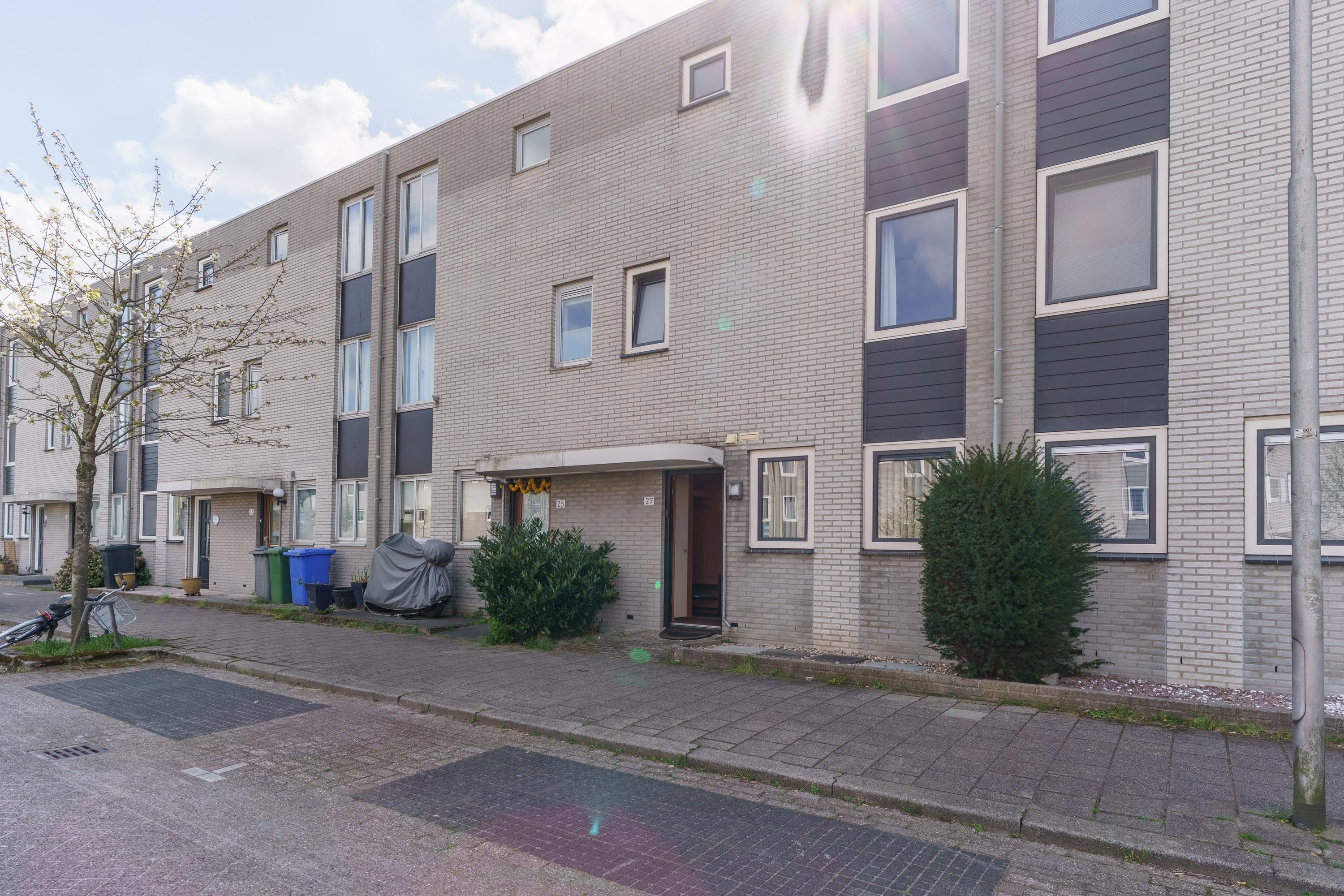 Huis Israëllaan 27 in Delft
