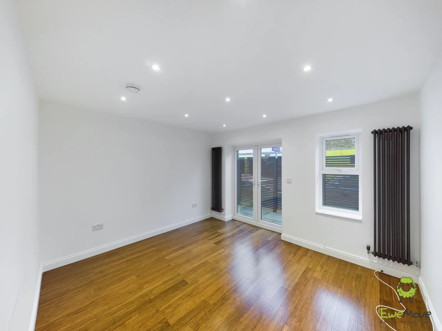 House Harcourt Road in Greater London