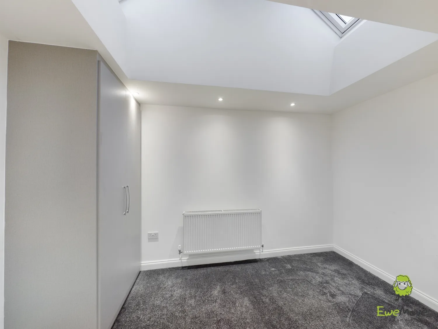 House Harcourt Road in Greater London