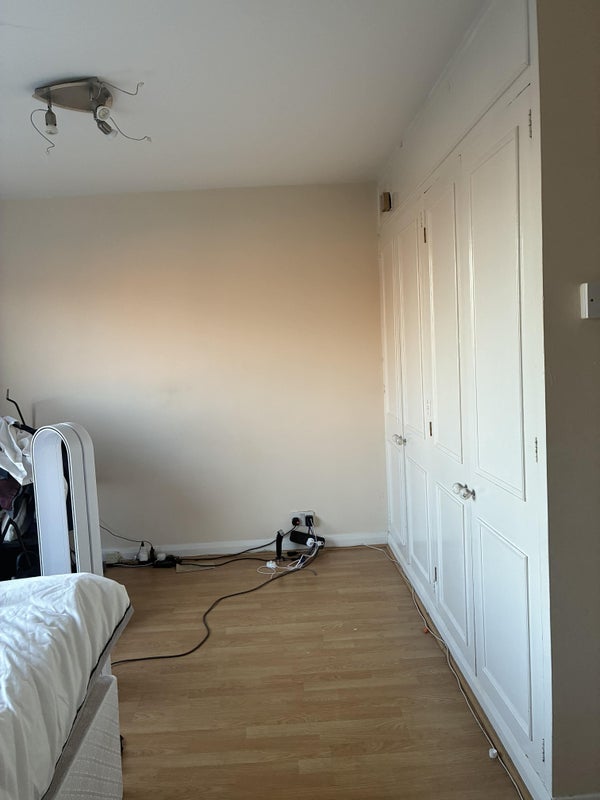 Room Nella Road in Greater London
