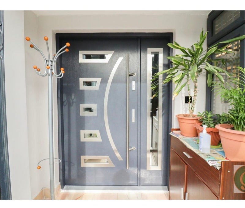 Room Ringwood Avenue in Greater London